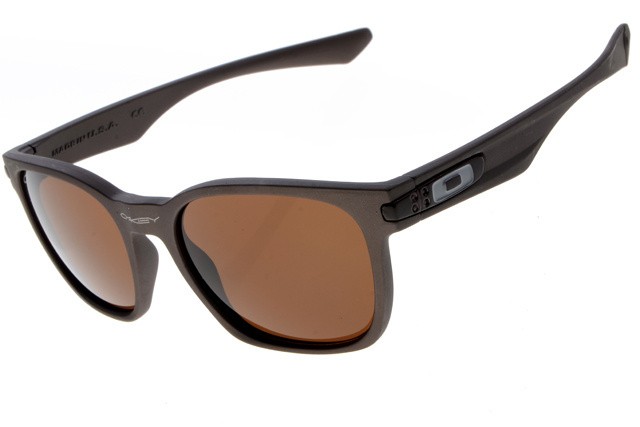 brown oakley sunglasses
